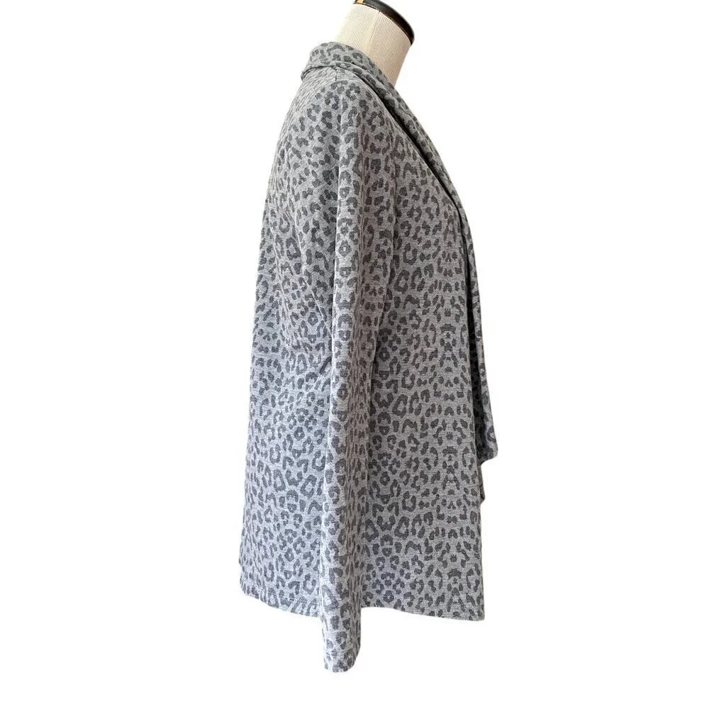 B Collection by Bobeau Womens Amie Gray Animal Print Cardigan Top Jacket Medium